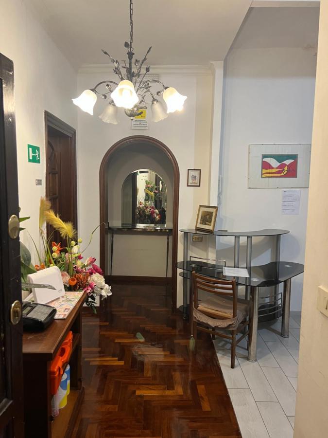 Calatafimi 41 Bed and Breakfast Rome Buitenkant foto